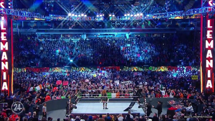 WresleMania_New_York_mp4_003022633.jpg
