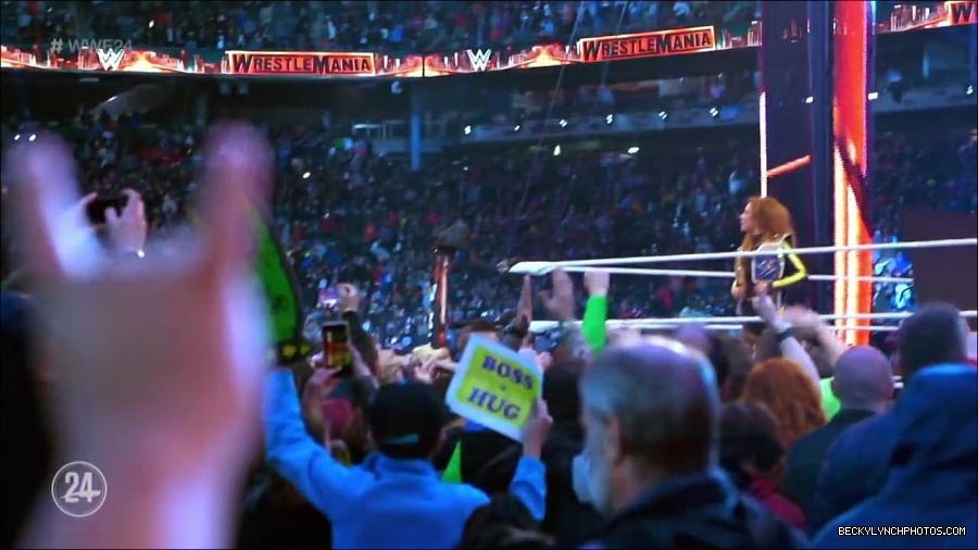 WresleMania_New_York_mp4_003046633.jpg