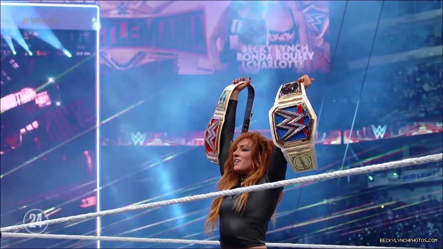 WresleMania_New_York_mp4_003205133.jpg