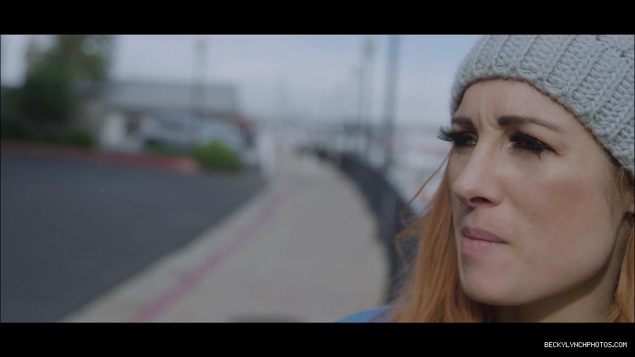 Becky_Lynch_mp4_000010200.jpg