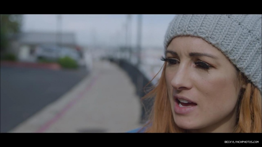 Becky_Lynch_mp4_000012600.jpg