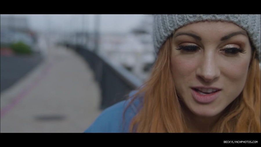 Becky_Lynch_mp4_000049800.jpg