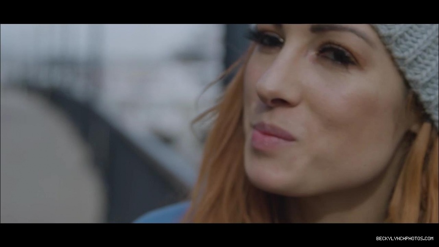 Becky_Lynch_mp4_000097033.jpg