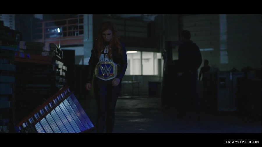 Becky_Lynch_mp4_000140633.jpg