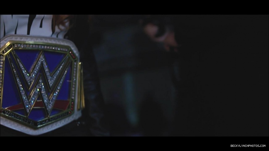 Becky_Lynch_mp4_000151833.jpg