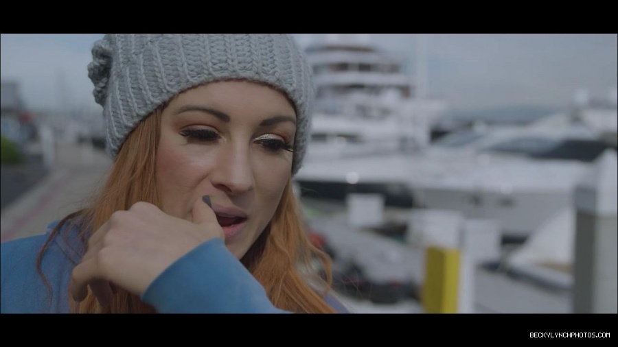 Becky_Lynch_mp4_000218066.jpg