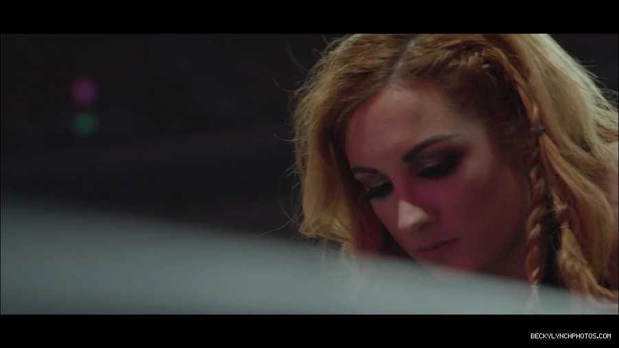 Becky_Lynch_mp4_000301266.jpg