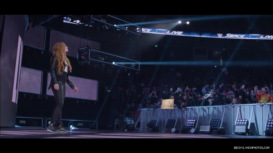 Becky_Lynch_mp4_000369666.jpg