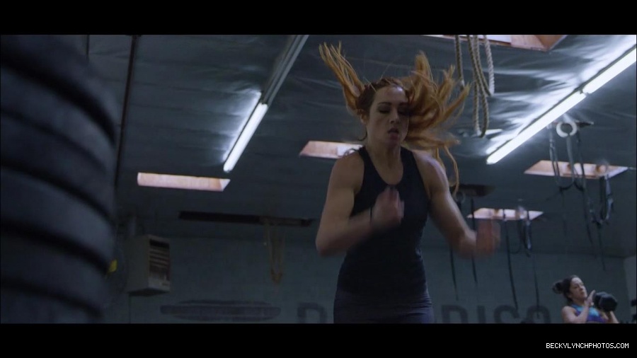 Becky_Lynch_mp4_000648900.jpg