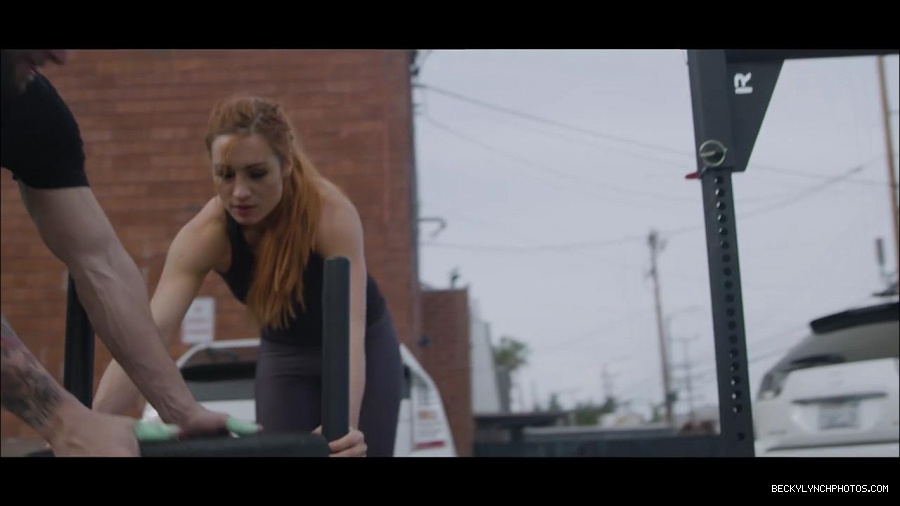 Becky_Lynch_mp4_000688500.jpg