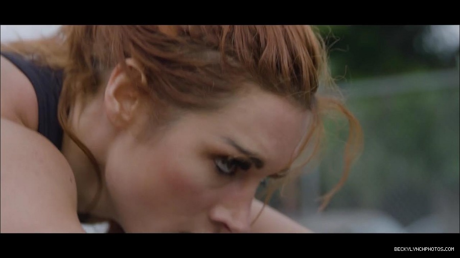 Becky_Lynch_mp4_000698100.jpg