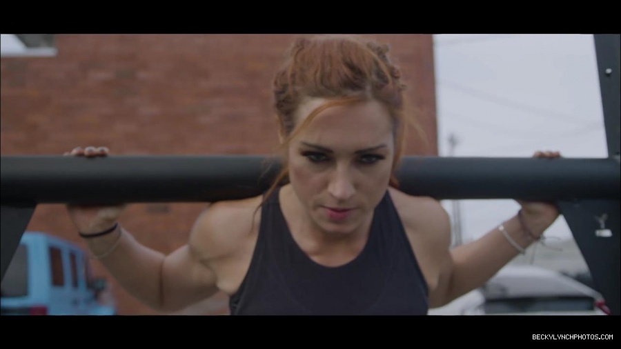 Becky_Lynch_mp4_000715300.jpg