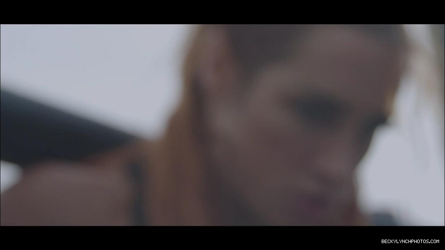 Becky_Lynch_mp4_000729700.jpg