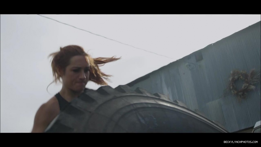Becky_Lynch_mp4_000751700.jpg