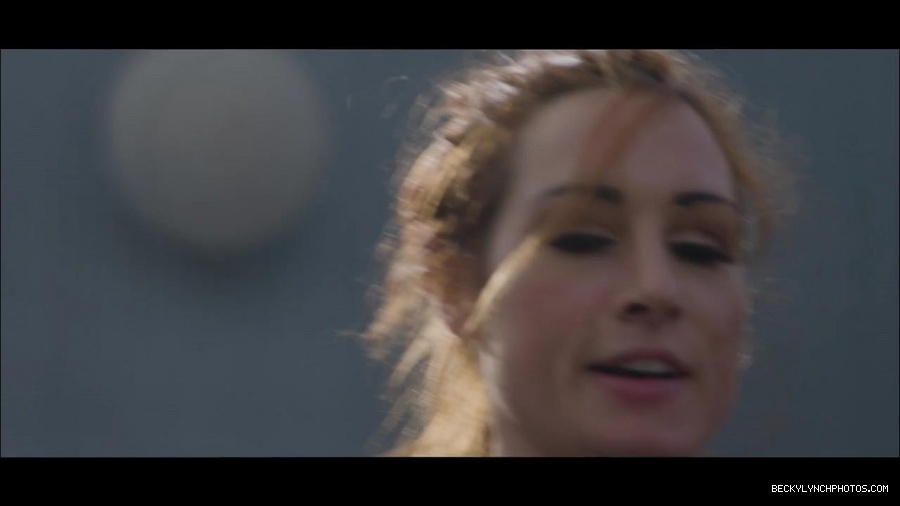 Becky_Lynch_mp4_000790100.jpg