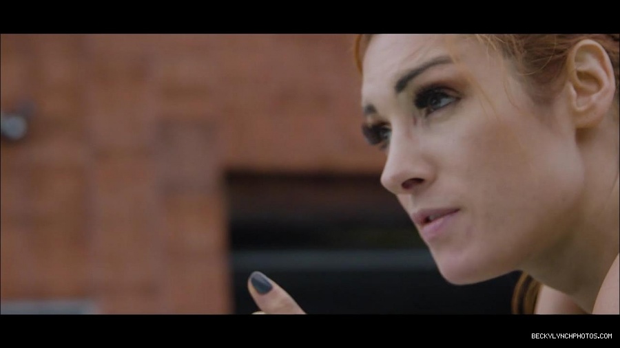 Becky_Lynch_mp4_000792500.jpg