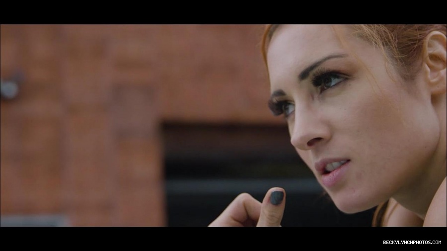 Becky_Lynch_mp4_000794900.jpg