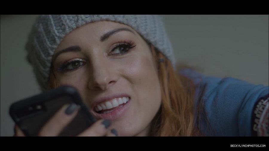 Becky_Lynch_mp4_001038800.jpg