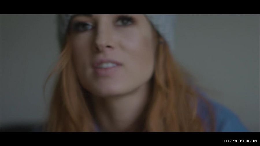 Becky_Lynch_mp4_001055200.jpg