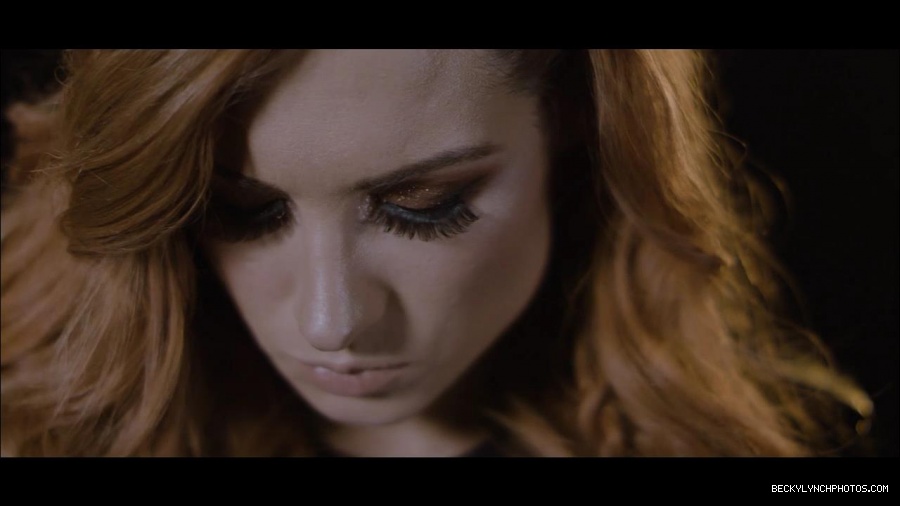 Becky_Lynch_mp4_001338266.jpg