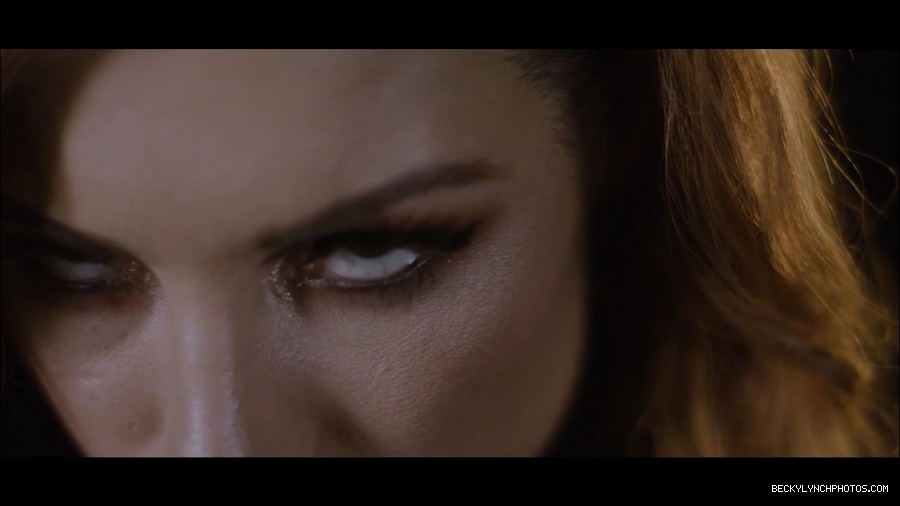 Becky_Lynch_mp4_001367466.jpg