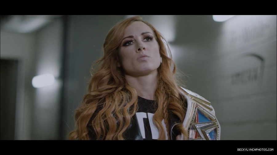 Becky_Lynch_mp4_001406266.jpg