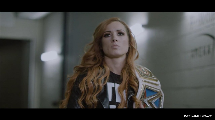 Becky_Lynch_mp4_001414266.jpg