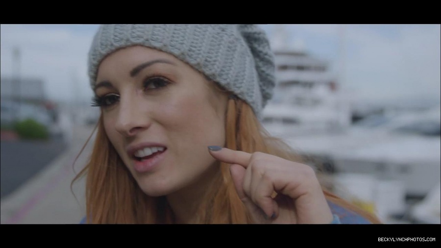 Becky_Lynch_mp4_001425466.jpg