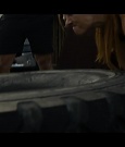 Becky_Lynch_mp4_000753300.jpg