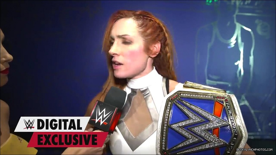 Raw_belongs_to_Becky_Lynch_now_-_Raw_Exclusive_Oct_11_2021_mp4_000018600.jpg