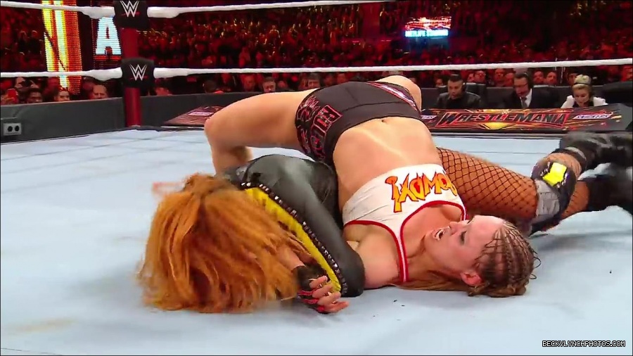 Becky_Lynch_and_Charlotte_Flairs_bitter_personal_rivalry_-_WWE_The_Build_To_Survivor_Series_2021_mp4_000153133.jpg