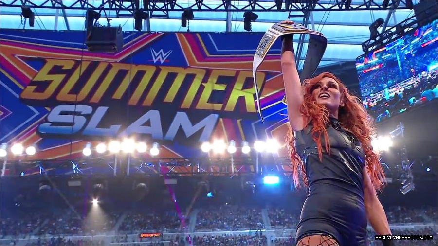 Becky_Lynch_and_Charlotte_Flairs_bitter_personal_rivalry_-_WWE_The_Build_To_Survivor_Series_2021_mp4_000186733.jpg