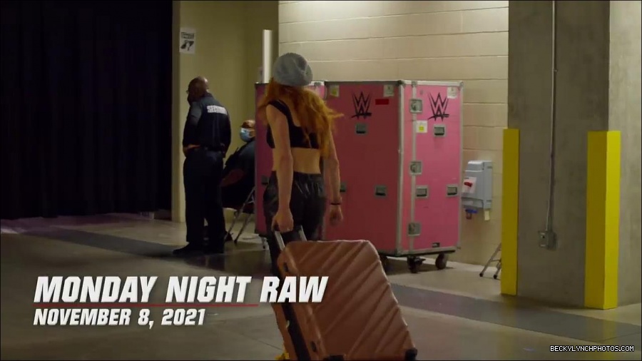 Becky_Lynch_and_Charlotte_Flairs_bitter_personal_rivalry_-_WWE_The_Build_To_Survivor_Series_2021_mp4_000187533.jpg