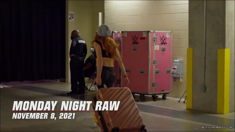 Becky_Lynch_and_Charlotte_Flairs_bitter_personal_rivalry_-_WWE_The_Build_To_Survivor_Series_2021_mp4_000188333.jpg