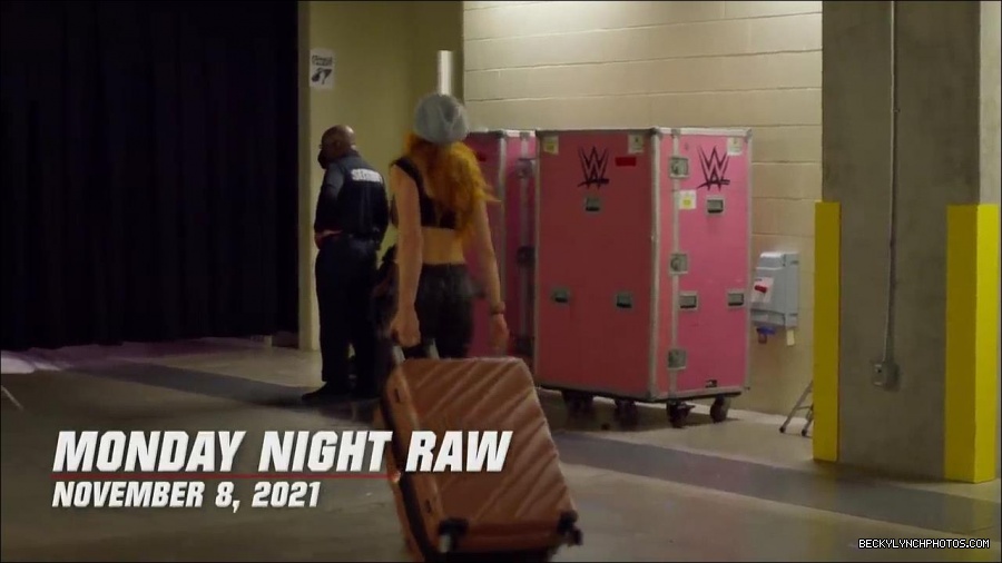 Becky_Lynch_and_Charlotte_Flairs_bitter_personal_rivalry_-_WWE_The_Build_To_Survivor_Series_2021_mp4_000189533.jpg