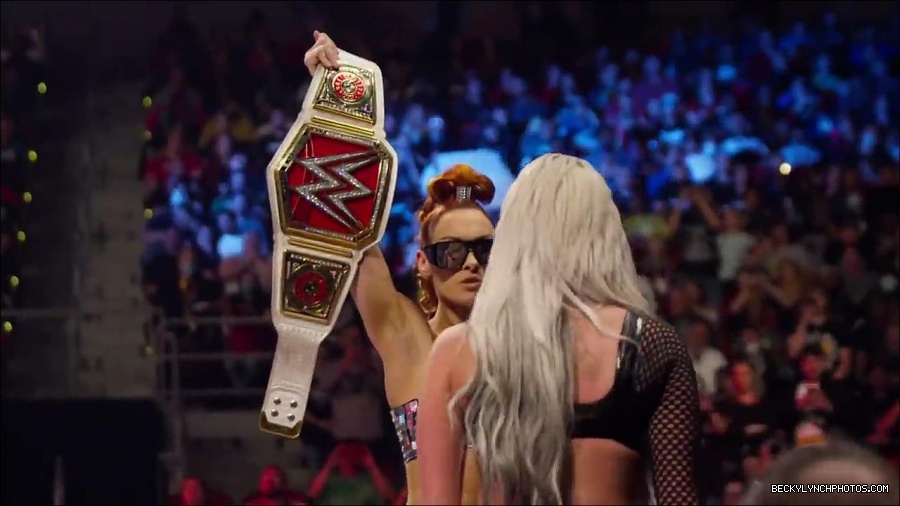 Becky_Lynch_and_Charlotte_Flairs_bitter_personal_rivalry_-_WWE_The_Build_To_Survivor_Series_2021_mp4_000204333.jpg