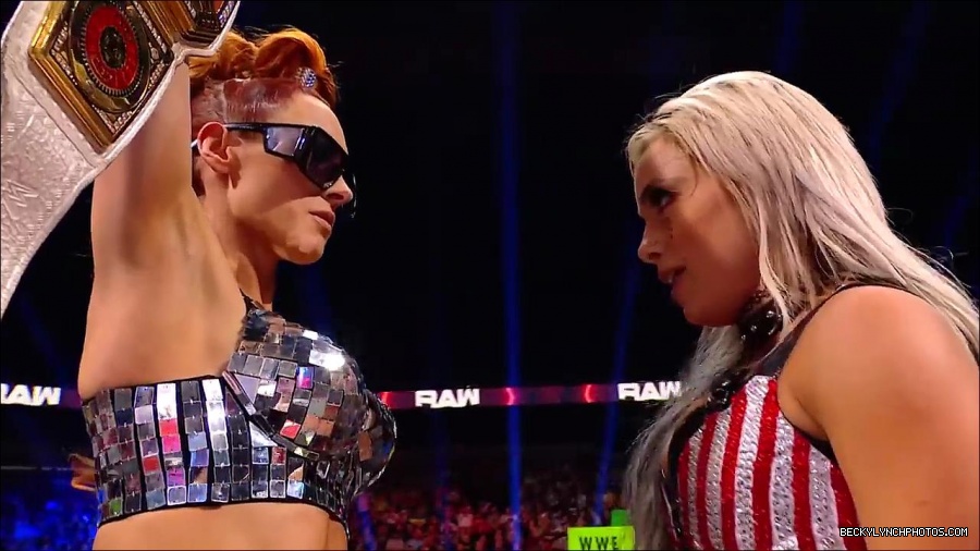 Becky_Lynch_and_Charlotte_Flairs_bitter_personal_rivalry_-_WWE_The_Build_To_Survivor_Series_2021_mp4_000207533.jpg