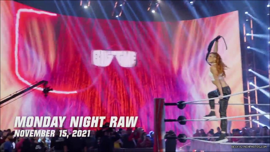 Becky_Lynch_and_Charlotte_Flairs_bitter_personal_rivalry_-_WWE_The_Build_To_Survivor_Series_2021_mp4_000260333.jpg
