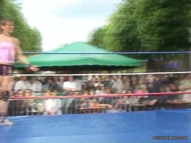 02__QOC_Vs__Sweet_Saraya_FSF_Evening_of_Champions_04_06_06_134.jpg