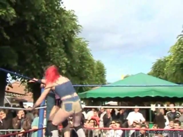 02__QOC_Vs__Sweet_Saraya_FSF_Evening_of_Champions_04_06_06_383.jpg