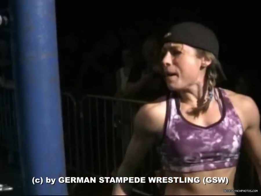 GSW_Classics_Rebecca_Knoxx_28Becky_Lynch29_vs__Kisu_-_GSW_Unstoppable_2006_041.jpg