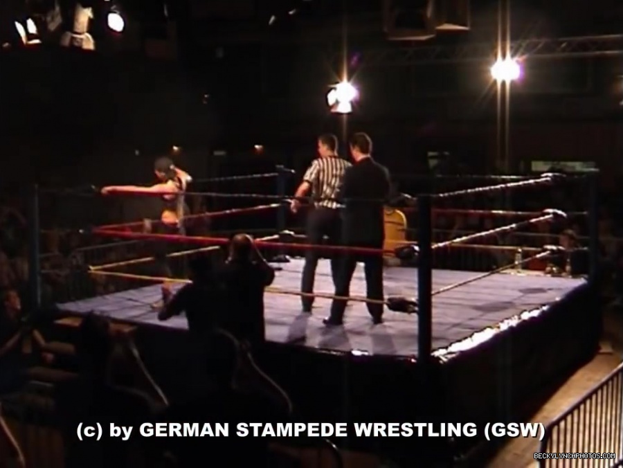 GSW_Classics_Rebecca_Knoxx_28Becky_Lynch29_vs__Kisu_-_GSW_Unstoppable_2006_048.jpg