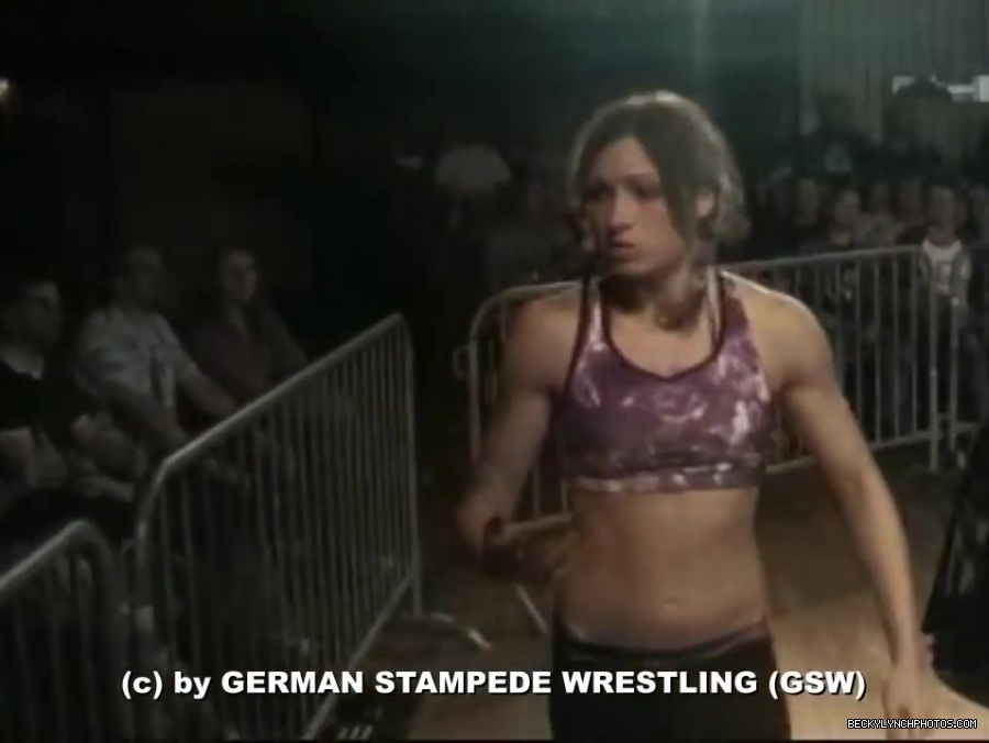 GSW_Classics_Rebecca_Knoxx_28Becky_Lynch29_vs__Kisu_-_GSW_Unstoppable_2006_206.jpg