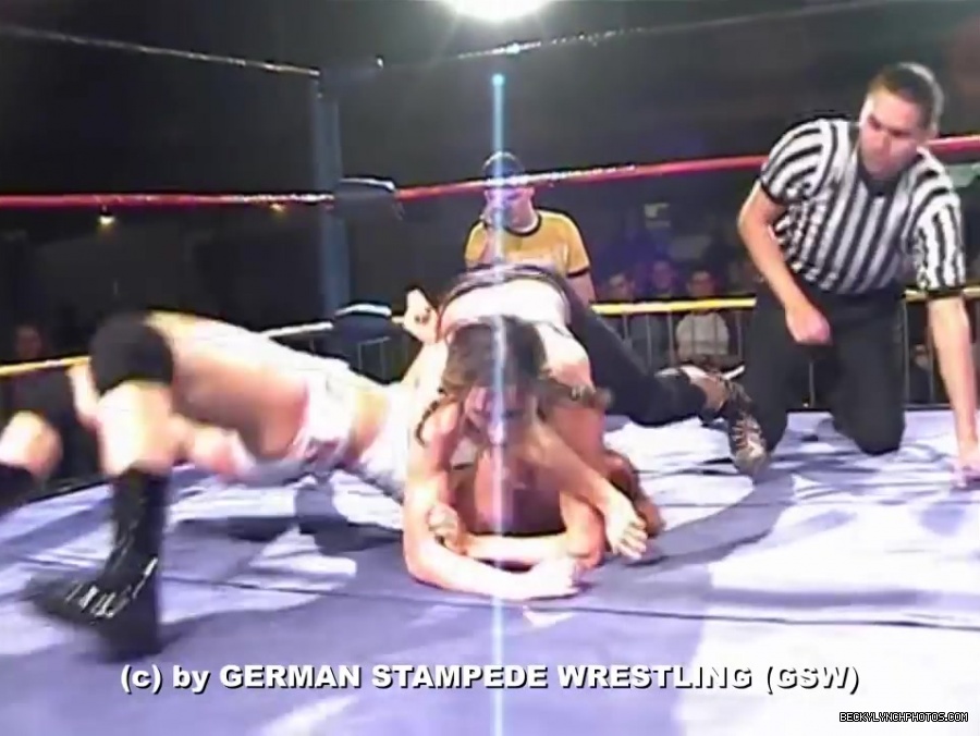 GSW_Classics_Rebecca_Knoxx_28Becky_Lynch29_vs__Kisu_-_GSW_Unstoppable_2006_276.jpg