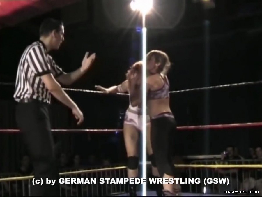 GSW_Classics_Rebecca_Knoxx_28Becky_Lynch29_vs__Kisu_-_GSW_Unstoppable_2006_409.jpg