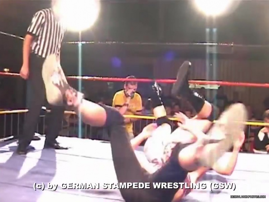 GSW_Classics_Rebecca_Knoxx_28Becky_Lynch29_vs__Kisu_-_GSW_Unstoppable_2006_486.jpg