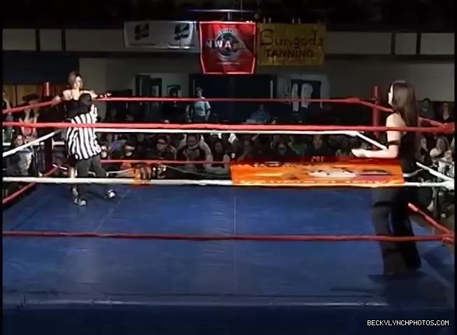 Old_TRW_from_April_of_2006_Rebecca_Knox_vs_Nikki_Matthews_058.jpg