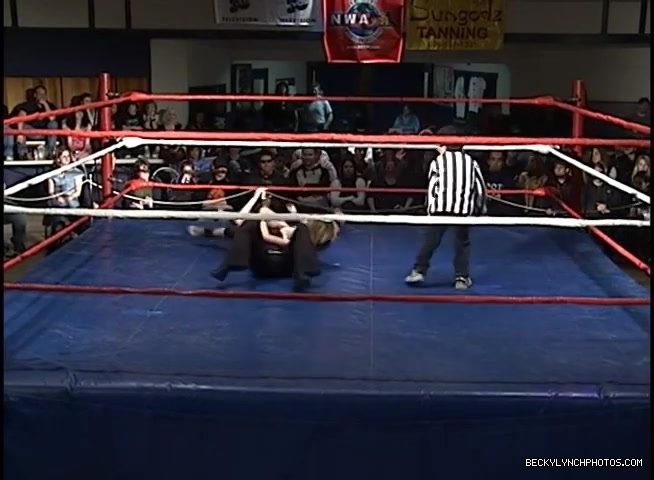 Old_TRW_from_April_of_2006_Rebecca_Knox_vs_Nikki_Matthews_137.jpg