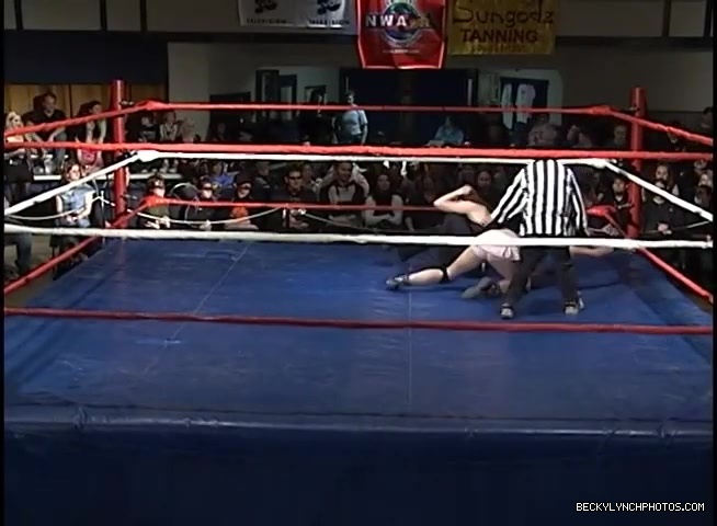 Old_TRW_from_April_of_2006_Rebecca_Knox_vs_Nikki_Matthews_164.jpg