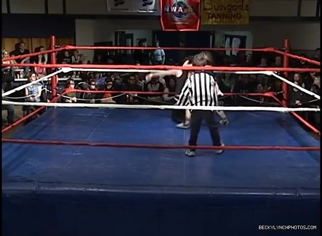 Old_TRW_from_April_of_2006_Rebecca_Knox_vs_Nikki_Matthews_165.jpg